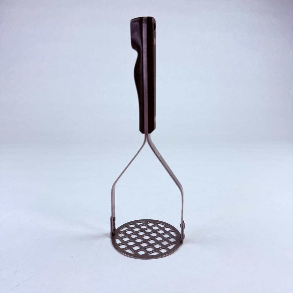Maid of Honor Vintage‎ Potato Masher Stainless Steel Bakelite Handle USA Made